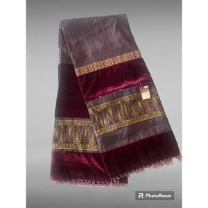 Target Global Home Marrakesh Throw 50x60 Burgundy Velvet Beaded Fringe 2005 NEW